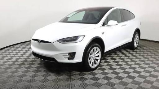 TESLA MODEL X 2018 5YJXCDE29JF090419 image